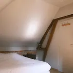 Cosy Avec Terrasse Et Cheminee, 6 Couchages - Api-1-52-1737 * Beauchamps (Somme)