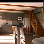 Parque de Campismo Cosy Avec Terrasse Et Cheminee, 6 Couchages - Api-1-52-1737