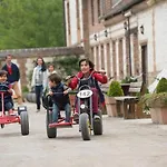 Parque de Campismo Cosy Avec Terrasse Et Cheminee, 6 Couchages - Api-1-52-1737 *